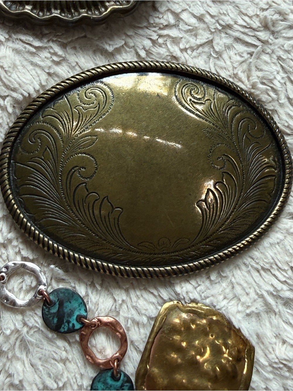 Vintage jewelry bundle, 4 bracelets, 2 pins, 3pr earrings, 2 belt buckles. - Picture 15 of 16